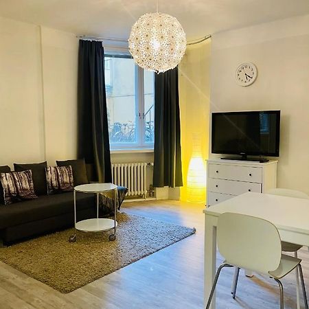Upea Yksioe Aivan Helsingin Keskustasta Apartment Helsinki Ngoại thất bức ảnh