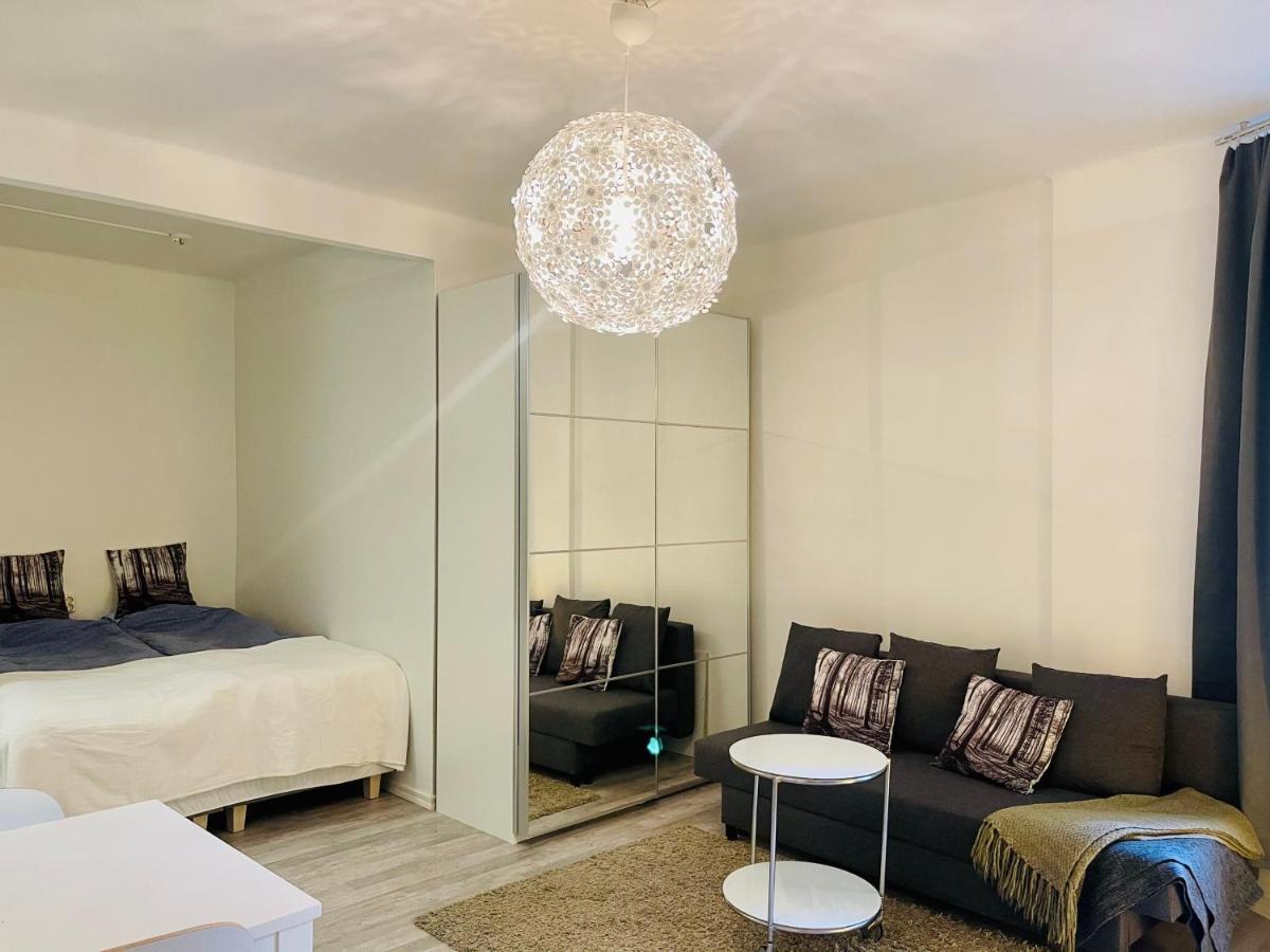 Upea Yksioe Aivan Helsingin Keskustasta Apartment Helsinki Ngoại thất bức ảnh
